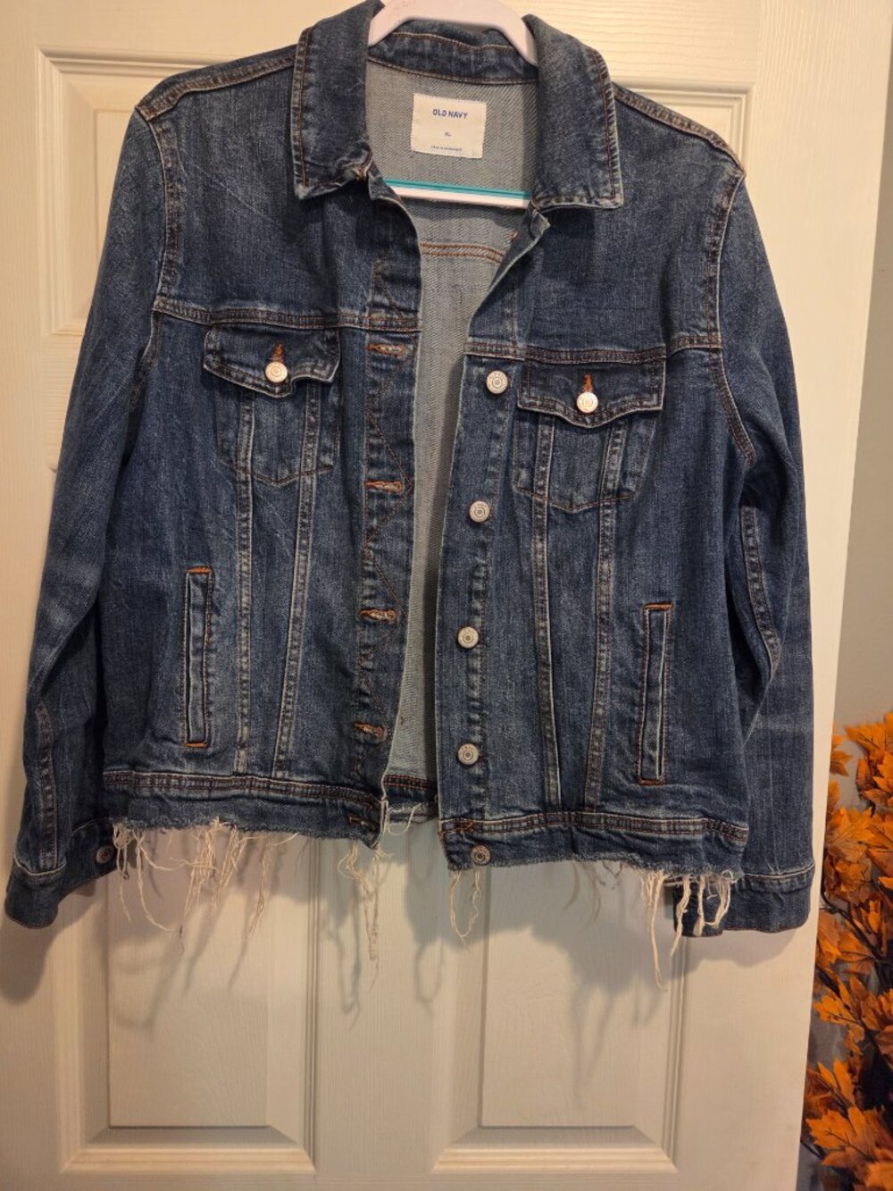 Distressed denim jacket - Picture 3 of 4